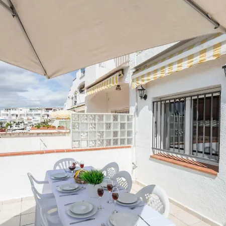 Casa vacanze Holiday Port Del Sol Empuriabrava